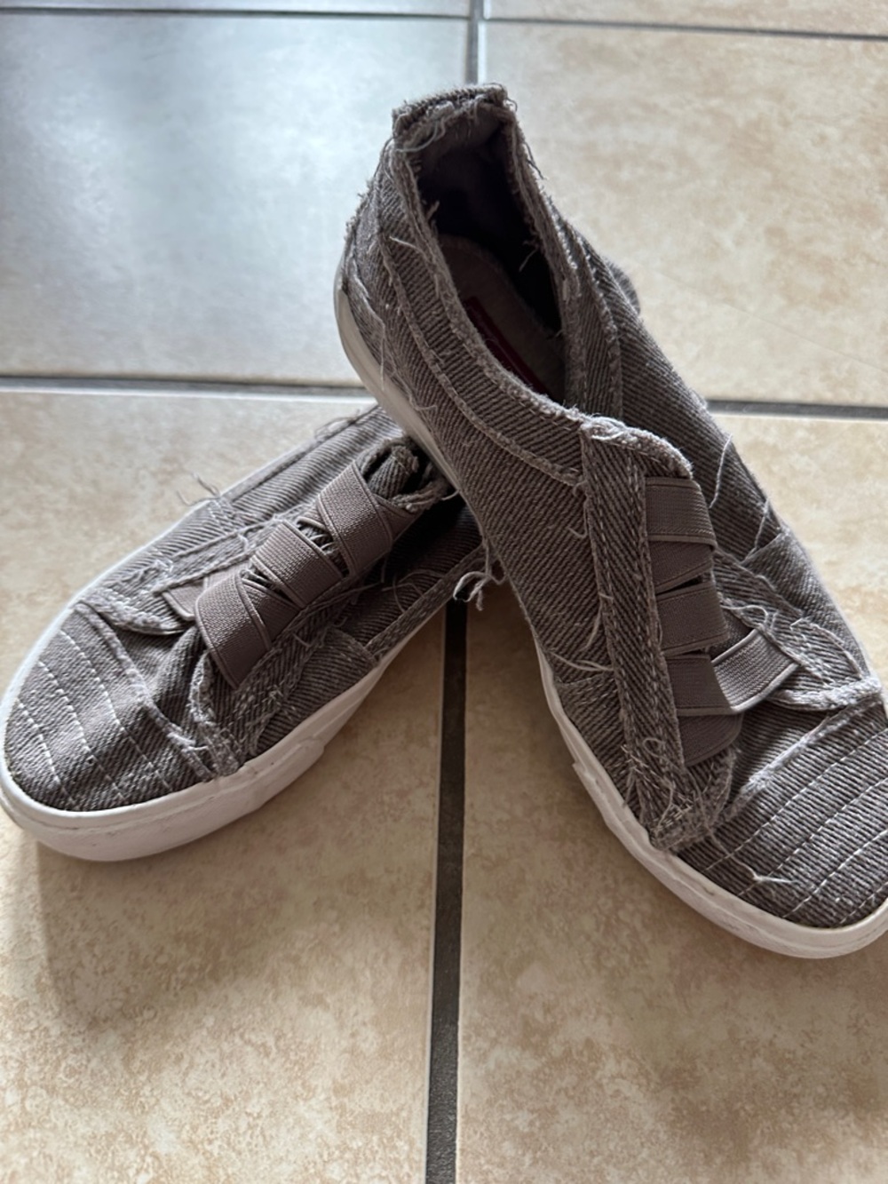 POP Fit Women's Casual Slip-On Sneakers in Taupe